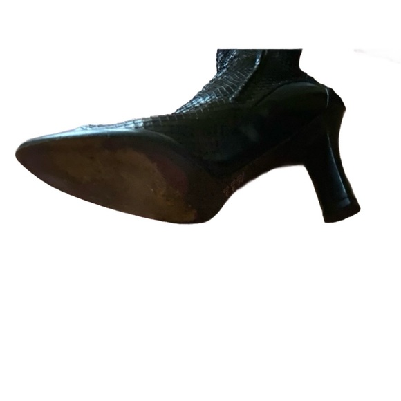 💥💥Stunning Tod’s Python boots 💥💥 - Picture 4 of 7